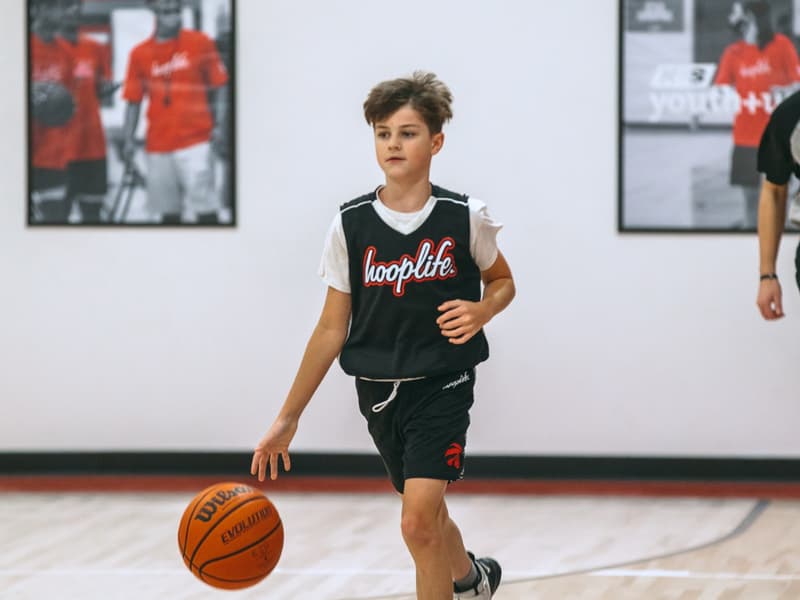 Live play during a HoopLife 3x3 session